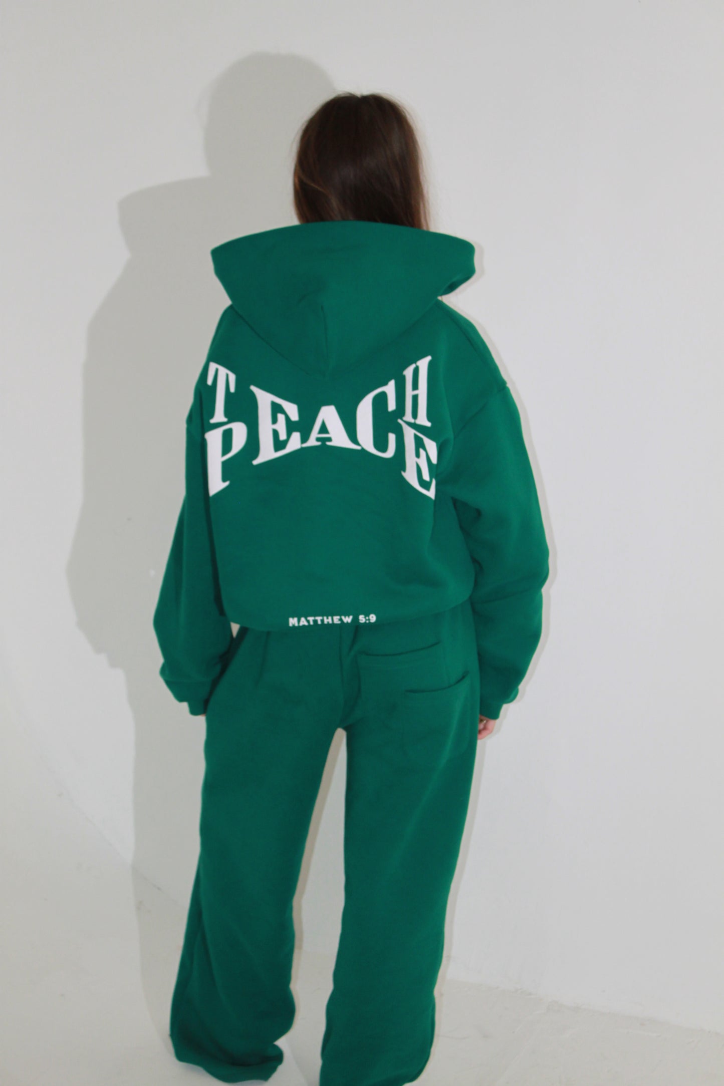 GREEN TEACH PEACE SET